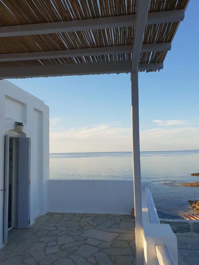 Traditional Waterfront House Mandrakia 외부 사진